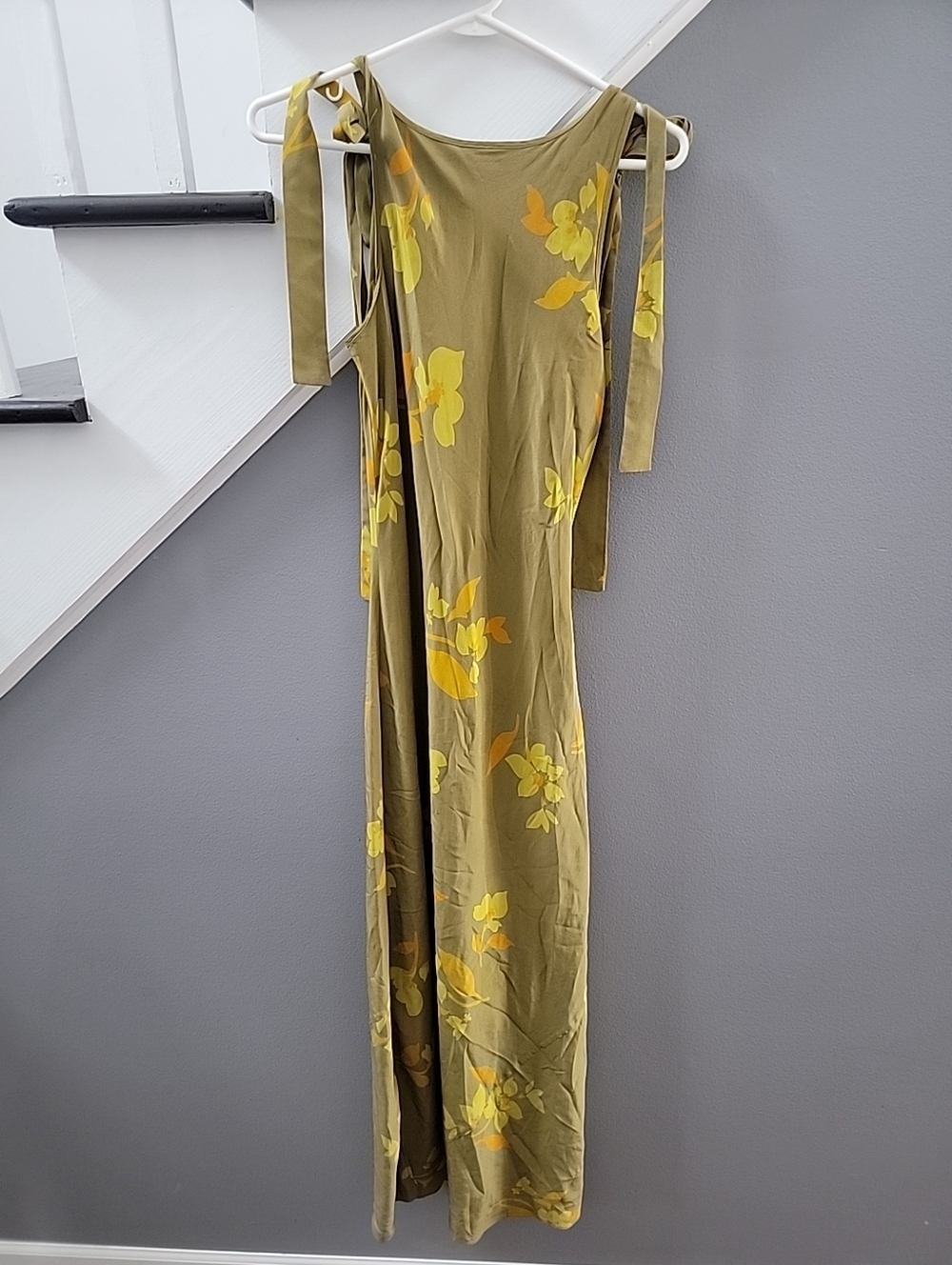 Soliel Soliel Ines Sz 1 Tulip Hazel 100% Silk Rent the Runway Floral Dress - Picture 3 of 6